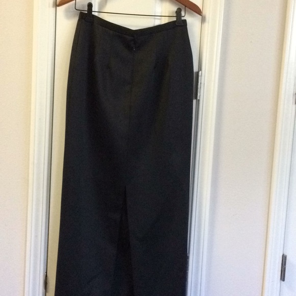 Lillie Rubin black pencil skirt fully lined - Picture 4 of 5